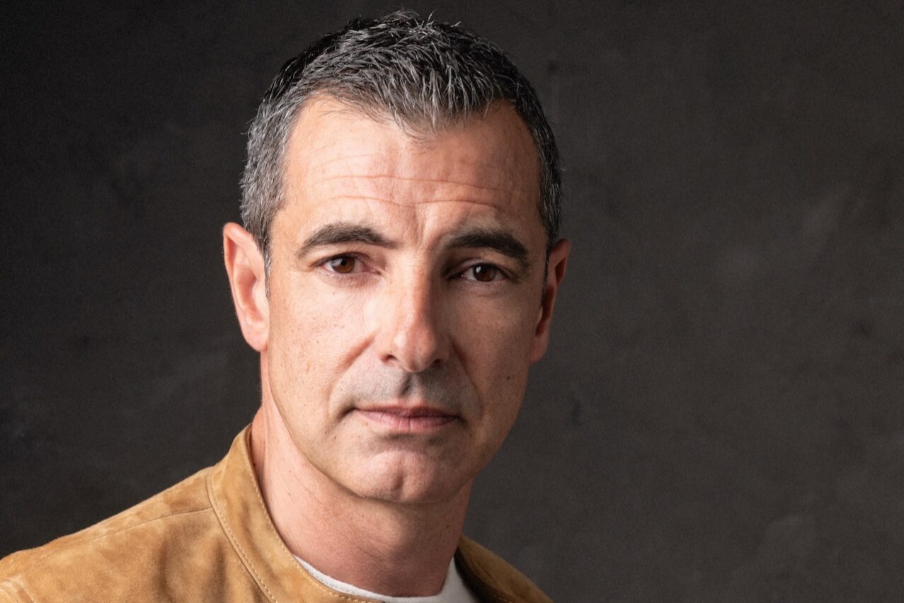 EricPerez_foudimages_032 (2) EricPerez_foudimages_032 (2)